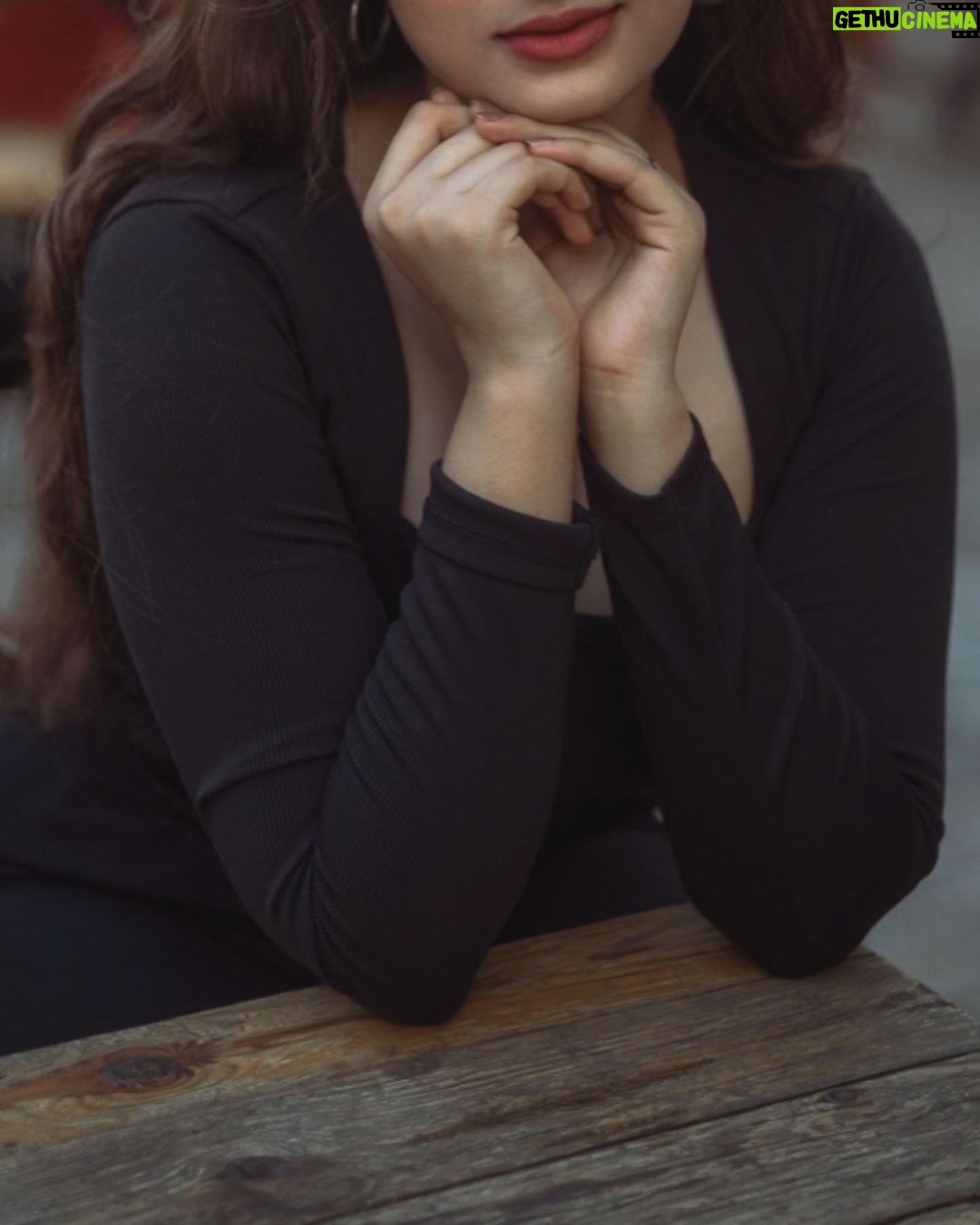 Ayesha Khan Instagram - How fragile we are, that the things keeping us alive Can kill us too- Water, heat, . . a conscience, . . Love. 📷- @theoutcastsoul