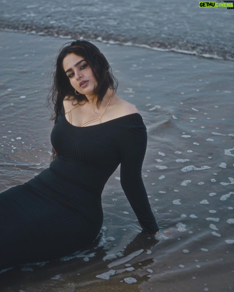Ayesha Khan Instagram - I smell expensive. 📷- @ruhaankhanportraits
