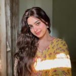 Ayesha Khan Instagram - तेरे दिल के शहर में घर मेरा हो गया🌙