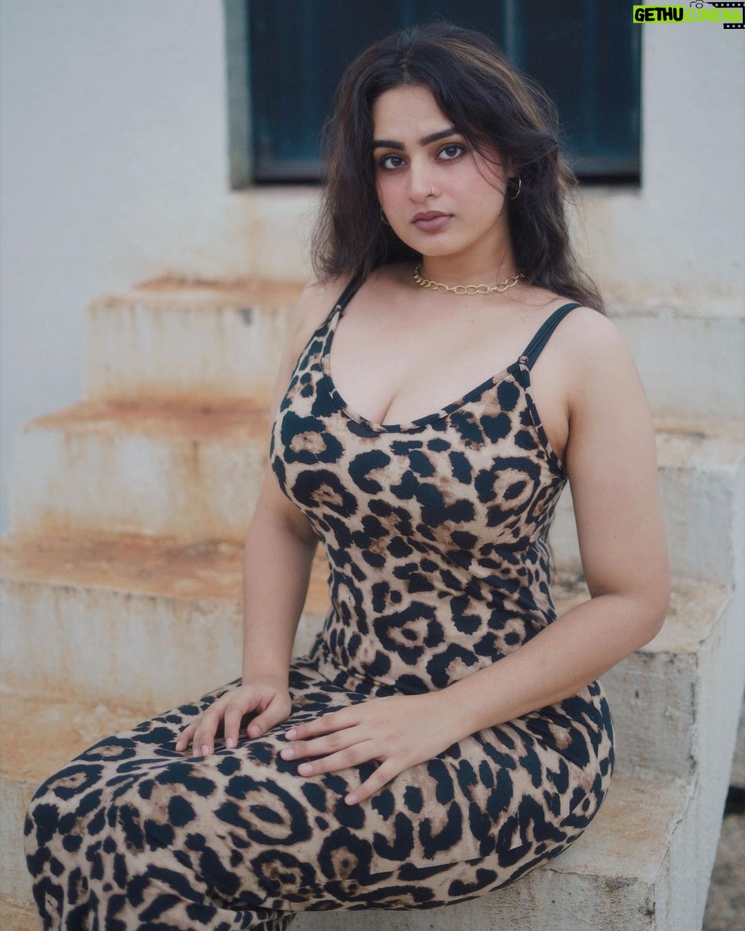 Ayesha Khan Instagram - As if I care? 📷- @cs.photography17