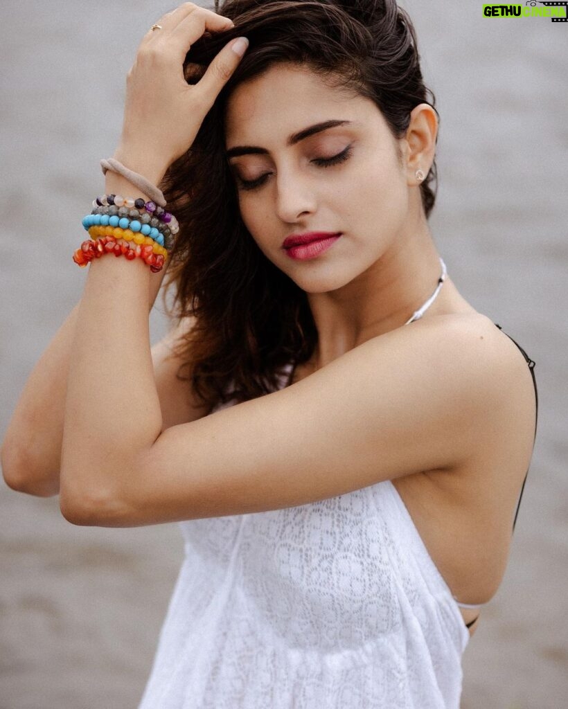 Ayesha Zeenath Instagram - 🤍 . . . #beach #shoot #ayesha #actress #work #instagood #instagram #goa