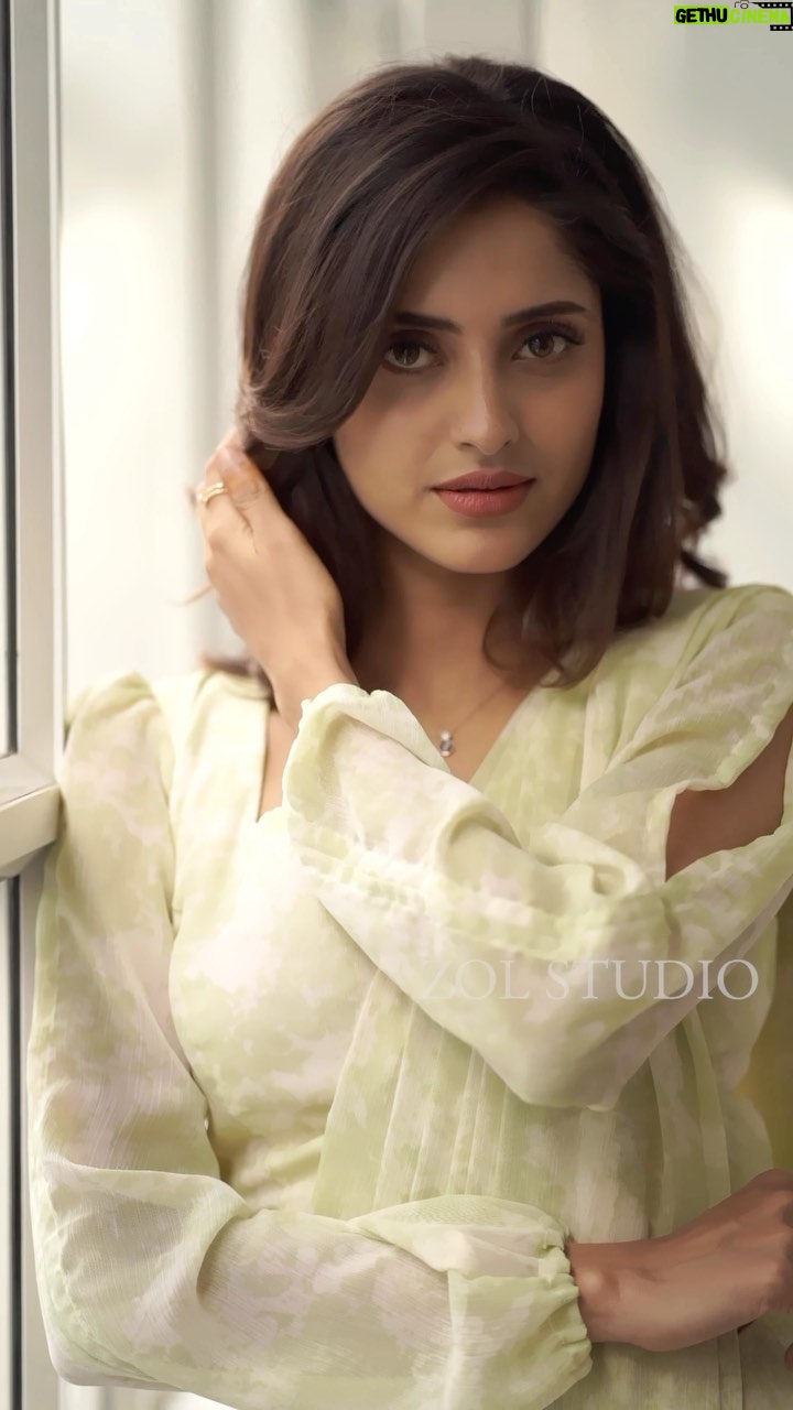 Ayesha Zeenath Instagram - 💠. . . @camerasenthil @makeup_by_kez @zol_studio @subikanifabint @shalini_hairartist @rotr.chennai @rrajeshananda