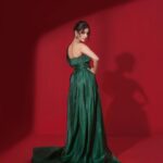 Ayesha Zeenath Instagram – ❤️‍🩹

.
.
.
@en.nizharpadam 
@magariga_couture 
@ishwaryaalaguvel 
@mary_vijayakumar_mua_ 
@fineshinejewels 
@istills_studio 

.
#photoshoot #instagram #ayesha