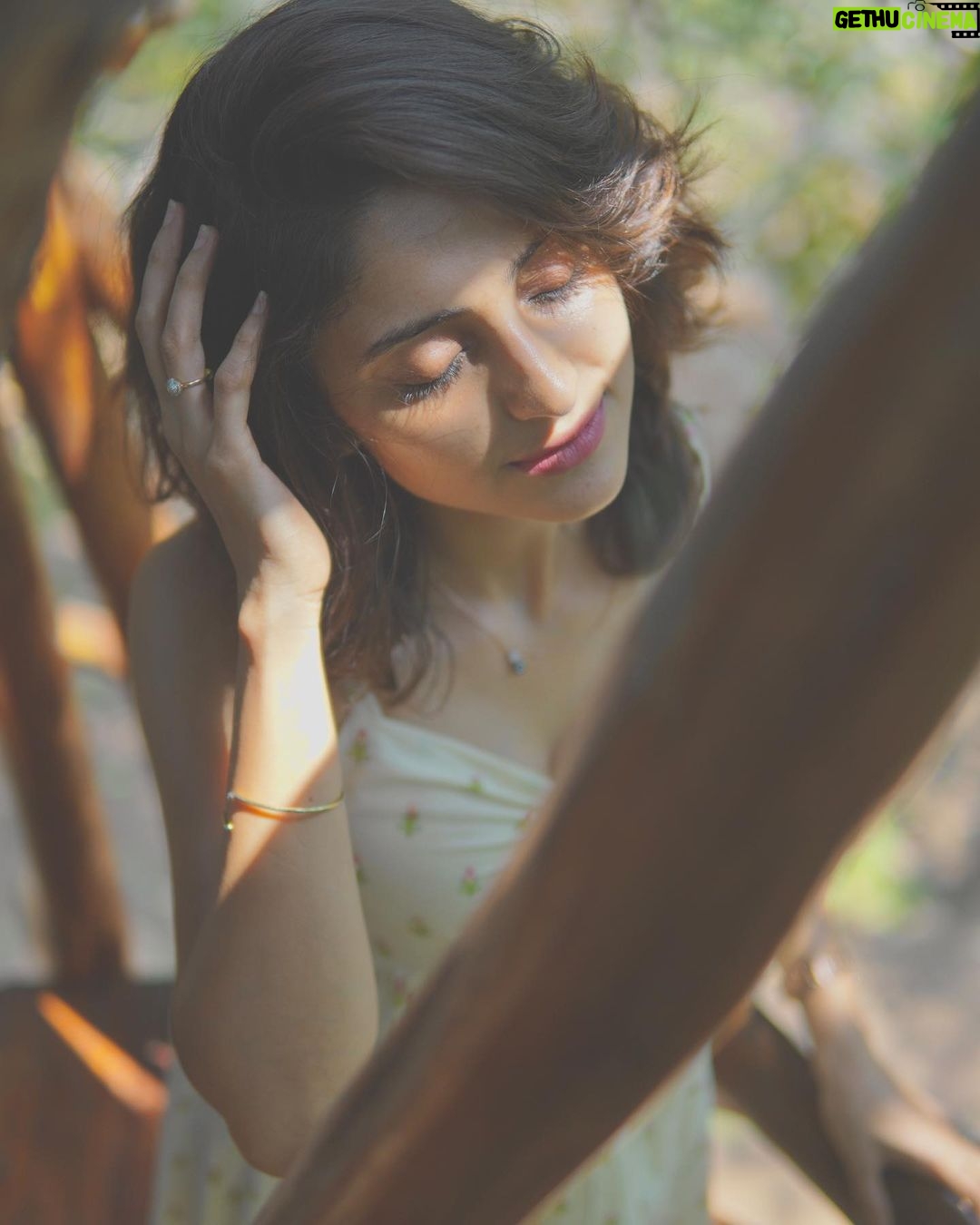Ayesha Zeenath Instagram - Wid lots of love ............... Aysha & khaya nest π«Άπ» . . . Thank @li10ing brooo for the amazing pics π Keeth House