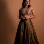 Ayesha Zeenath Instagram - 🤎 : : @camerasenthil @zol_studio @makeup_by_kez @rrajeshananda @shalini_hairartist @rotr.chennai