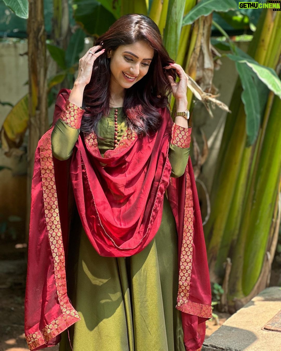 Ayesha Zeenath Instagram – 💞 : : Wearing @tag_a_clothing_brand 💞 | Gethu Cinema