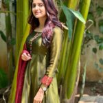 Ayesha Zeenath Instagram - 💞 : : Wearing @tag_a_clothing_brand 💞