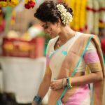 Ayesha Zeenath Instagram - Happy Onam 🌸 . : : Makeup: @makeup_by_kez Hair: @banuhairstylist Blouse: @yaradesigners Saree & Jewellery: @vasahindia Lens: @dhanush__photography Location: @kezmakeupstudioandacademy #onam #festival #kerala #mallu #love