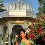Barkha Singh Instagram - #GoldenHour yaaa 🤌🏼✨❤️