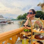 Barkha Singh Instagram - #photodump to show you glimpses of one of my favvvv properties in India @theleelapalaceudaipur #NotanAd lol 😆 The staff is young and happening, there are sooo many things to do, the food is to dieeee for and the rooms and the property is simply breathtaking 😍 Had to show you lovelies around. Swipe and enjoy 💗💗 #TheLeelapalaceUdaipur #udaipur #lakepalace #rajasthan #luxe #luxuryhotelsindia #birthdayweek #throwback #bestie #view #foodgasm #foryou #cocktailclasses #love The Leela Palace Udaipur