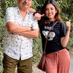 Barkha Singh Instagram - Happy birthday papa ❤️ A photo in this reel for every wonderful year you’ve completed! Many many more to come yaaaaas! @mayank.manjul 😃😃 #leo #birthday #dad #daddy #happybirthday