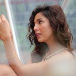 Barkha Singh Instagram – Daydreaming ✨

📸 @aishwaryaa.nayak 
HMU @taskeen_c 
Styled by @shwetaputhhran @styledbyshwetaputhhran 
Jewellery @palmonas_official 
At @machanresorts 

#portraits #portraitphotography #foryou #beachwaves #naturallight #naturallightphotography
