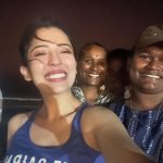 Barkha Singh Instagram – Laughter is so contagious! I know you’re smiling as you swipe!! 😃💗
Happy Sunday lovelies! ✨

#laughter #smile #laugh #goodvibes #foryou #weekend #sunday #happy #swipe #love