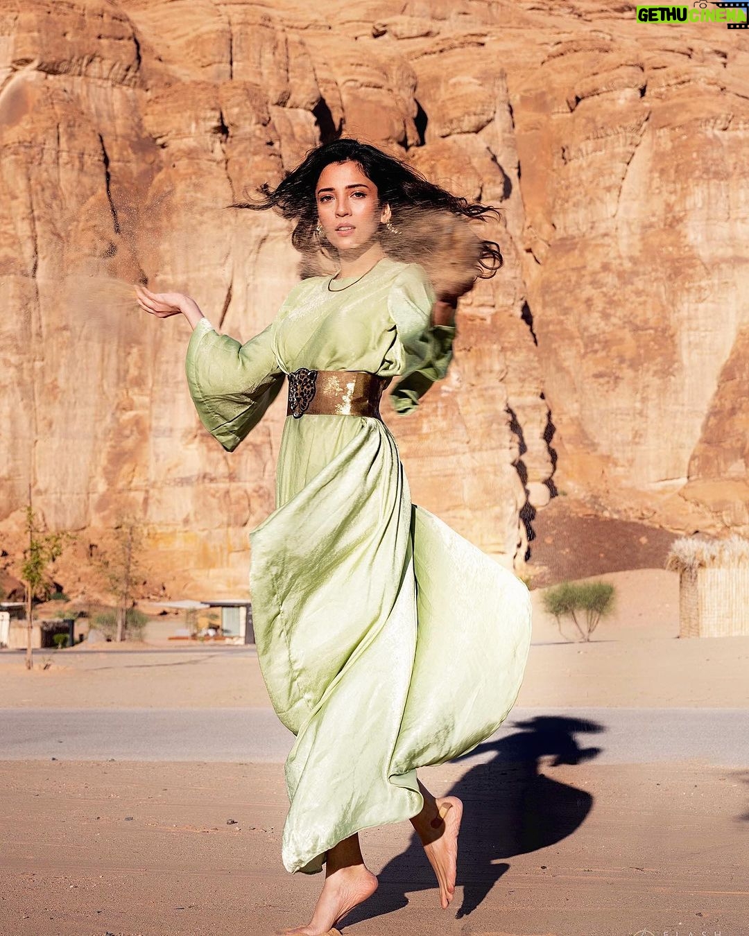 Barkha Singh Instagram - Because #DubaiBling went to #AlUla too 😂😝🤌🏼✨ Before you ask here are the outfit deets: Image 3 (teal dress) @houseoffett Image 4 (light green dress) @kina.label and jewels by @rubans.in Image 5 #coordset from @maisolos.world Image 6 red checkered jacket @apara.in 📸 @flashstudiosofficial At @experiencealula Styled by @aesana0710 #photodump #travelwithB #Staystylish