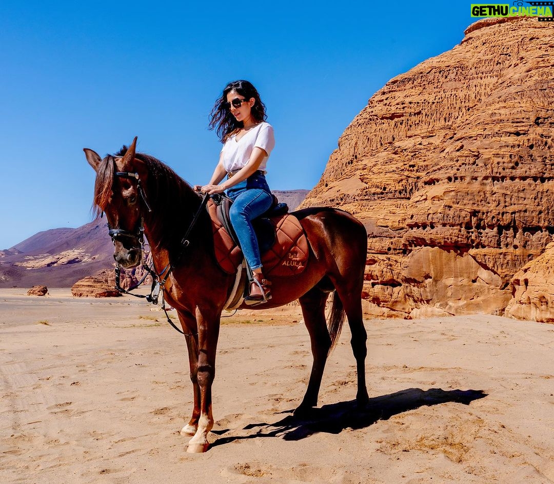 Barkha Singh Instagram - Picture this lovelies - you go #Horseriding in the middle of a #desert surrounded by colossal rock formations that hold ancient secrets.. blue skies, wind in my hair, heart racing and a gorgeous but really gassy #ArabianHorse π Felt like a dream! β¨β¨ πΈ @flashstudiosofficial #ExperienceAlUla #TravelwithB #AlUla #SaudiArabia #wanderlust #travel #traveldiaries #travelcontent #destinations #desert #arabic #experiencesoverthings
