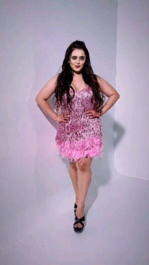 Bebika Dhurve Instagram - If CURVY BARBIE did exist.. 
That's what she would have looked like🤣😂😍🥰🤩..

#reelsinstagram #reelsinstagram #reelitfeelit #reelitfeelit #viral #trending #botiboti #bbott2 #beauty #slay #pink #barbie #curvy #curvygirl #curvyfashion #hourglass