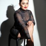 Bebika Dhurve Instagram – “And now, I’m just trying to change the world, one sequin at a time.”
Lady Gaga
🪩

Makeup @makeover_rituu 
Outfit @bebikazcloset 
📸 @chetanpsanap @studio7s7 
Hair @sunitahairstylist 

#discoball #beauty #blingqueen #bling #fashion #fashionphotography #world #win #slay #queen #trending #viral #sequencer #blackgirlmagic #black #outfit
