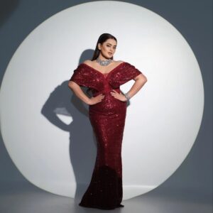 Bebika Dhurve Instagram - Stay true in the dark and  humble in the spotlight...

HAROLD B. LEE

Jewelry: @amrapalijewels 
Outfit:@bebikazcloset 
Makeup @makeover_rituu 
📸 @chetanpsanap 
Studio @studio7s7
Hair @sunitahairstylist

#botiboti #beauty #elegance #grace #dignity #bbott2 #fashion  #trending #viral