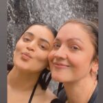 Bebika Dhurve Instagram - A mentor A teacher A mother figure My soulmate❤❤ When her vision.. wisdom.. intellect .. intuition read my soul inside out and found the best in me... why would I care what the world thinks ...❤❤❤💯💯💯💯 The BOND STRONGER THAN JAMES BOND... POOJA MAAM KO KOI SUNA NAI SAKTA ... BEBIKA KISI KI SUNTI NAI... BEBIKA SIRF POOJA MAAM KI SUNTI HAI😋😋😘😘😍😍🥰🥰 @poojab1972 My heart and soul❤❤❤