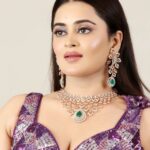 Bebika Dhurve Instagram - Be a woman of confidence and self respect , give the world a reason worth fighting for... #bebika #bebikadhurve @paaneri_dadar @makeover_rituu @good_beginningstudio @mehtaemporiumjewellers