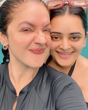 Bebika Dhurve Instagram - A mentor
A teacher
A mother figure
My soulmate❤❤
When her vision.. wisdom.. intellect .. intuition  read my soul inside out and found the best in me... why would I care what the world thinks ...❤❤❤💯💯💯💯

The BOND STRONGER THAN JAMES BOND... POOJA MAAM KO KOI SUNA NAI SAKTA ... BEBIKA KISI KI SUNTI NAI...
BEBIKA SIRF POOJA MAAM KI SUNTI HAI😋😋😘😘😍😍🥰🥰

@poojab1972 My heart and soul❤❤❤