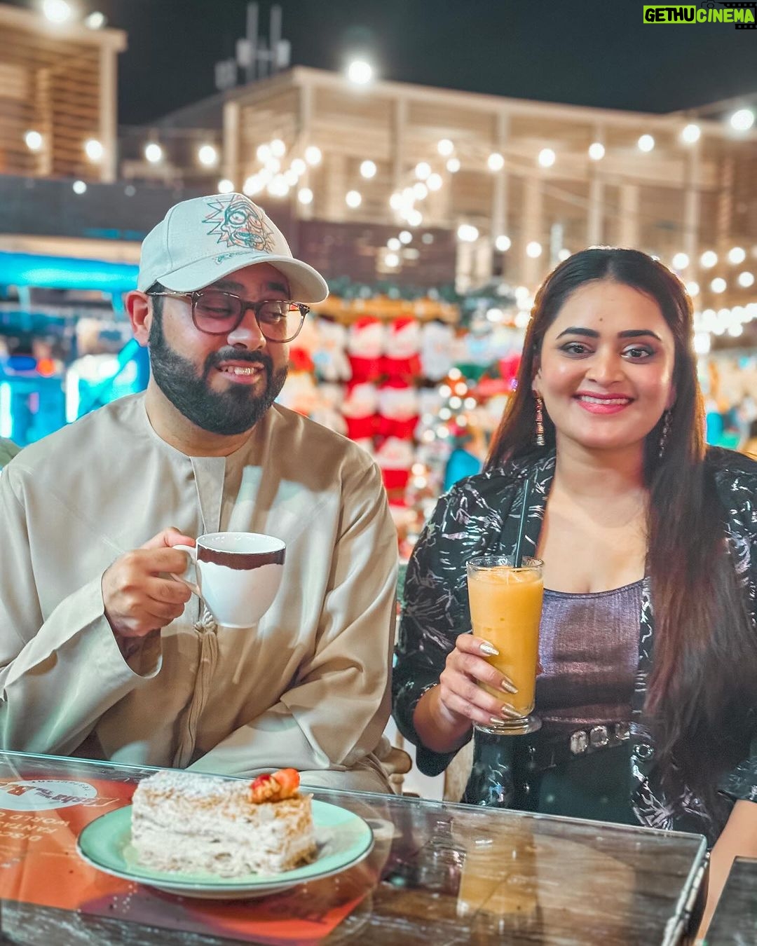 Bebika Dhurve Instagram - اليوم قابلت النجمة “بيبيكا” اللي شفتوها في برنامج بيغ بوس قريبا بتنزل فيديو كليب جديد لها بعنون “بوتي بوتي” بتاريخ ٢٦ ديسمبر والصراحة الكليب جميل و شفته اليوم وياها و عبارة عن قوة المراة شو رايكم تكتبون لها اشيا حلوة في التعليق ••• Today i met the extremely sweet lady and the star “𝐁𝐞𝐛𝐢𝐤𝐚” who have been seen in Bigg Boss. Soon you can see her latest video clip sang & written by her “𝐁𝐨𝐨𝐭𝐢 𝐁𝐨𝐨𝐭𝐢” releasing on 26th Dec. I saw it and its amazing with a great women message. Please comment below and support her 💚 •• @bebika.dhurve @whitehillbeats