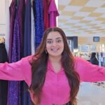 Bebika Dhurve Instagram - شي إن آوتليت SHEIN OUTLET العين- ALAIN :شارع زايد بن سلطان (شارع العام) https://maps.app.goo.gl/TWEZ9uRzSyV6Qd4n6?g_st=iw عجمان-AJMAN :بالراشيدية 1 مقابل برج الساعة https://goo.gl/maps/ApFJdwmfDiFQL9Sg7 * رأس الخيمة RASALKHEIMAH : شارع المنتصر https://maps.app.goo.gl/s1dDjuu2TxRh6ea5A 📲 +971 557816363