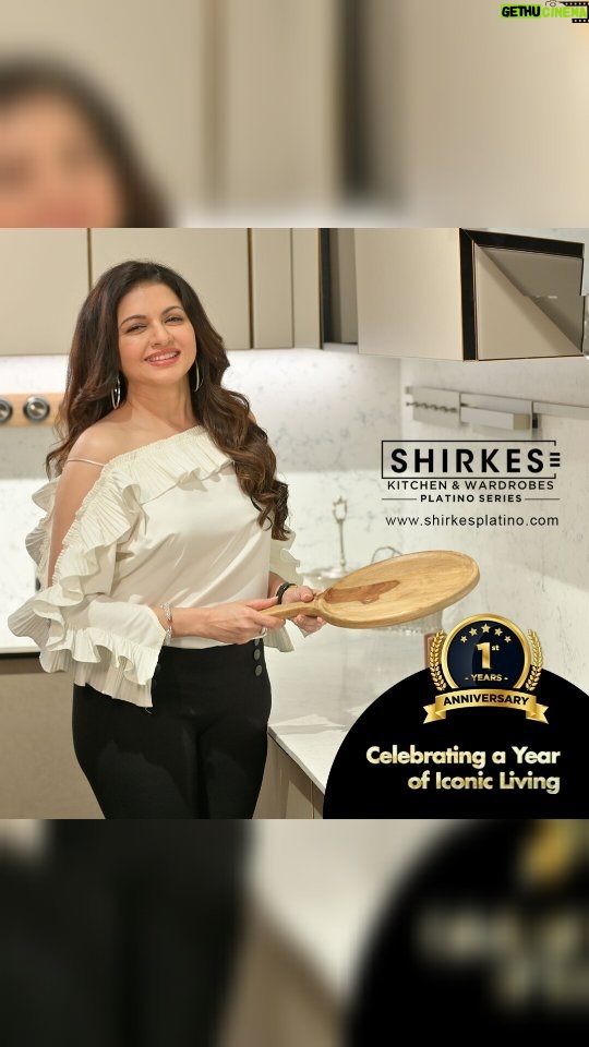 Bhagyashree Instagram - π Celebrating 1 Year of Elegance at Shirke's Platino Experience Centre! Join Bhagyashree Dasani in congratulating Shirke's Platino Stosa Team on this milestone at Creaticity. Bhagyashree Dasani sends her heartfelt wishes and takes us on a tour of the stunning Platino Experience Centre. Experience the blend of luxury and functionality that Shirke's Platino Series brings to your space. Discover the exquisite modular kitchens and wardrobes that redefine elegance and style. Do you know? Bhagyashree Dasani personally has the Shirke's Platino Stosa Series kitchen at her home. Looking to elevate your living space? Look no further! Visit Shirke's Platino Experience Centre at Creaticity and transform your home into a masterpiece. . . . #ShirkesPlatino #Creaticity #AnniversaryCelebration #ModularKitchens #Wardrobes #HomeInspiration #LuxuryLiving #BhagyashreeDasani #InteriorDesignGoals