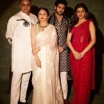 Bhagyashree Instagram - Moments before we were told to smile. Happy family 😝 #diwali