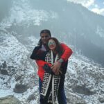 Bhagyashree Instagram - Posers! #couplevibes #couplegoals #hubbynme #posers #holidayphotos #holidaymood