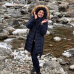 Bhagyashree Instagram - Kashmir ki kali !! #kashmir #beautifulmemories #beautifuldestinations #pahalgam #kashmirtourism