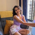 Bhagyashree Limaye Instagram - Purple state of mind 🍭 #weekend #home #teampixel 💜