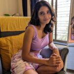 Bhagyashree Limaye Instagram - Purple state of mind 🍭 #weekend #home #teampixel 💜