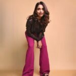 Bhagyashree Limaye Instagram - Took 'Shine and Sparkle' quotes too seriously! 📷 @sarrikaaaaaa #saturday #ootd #weekend #love