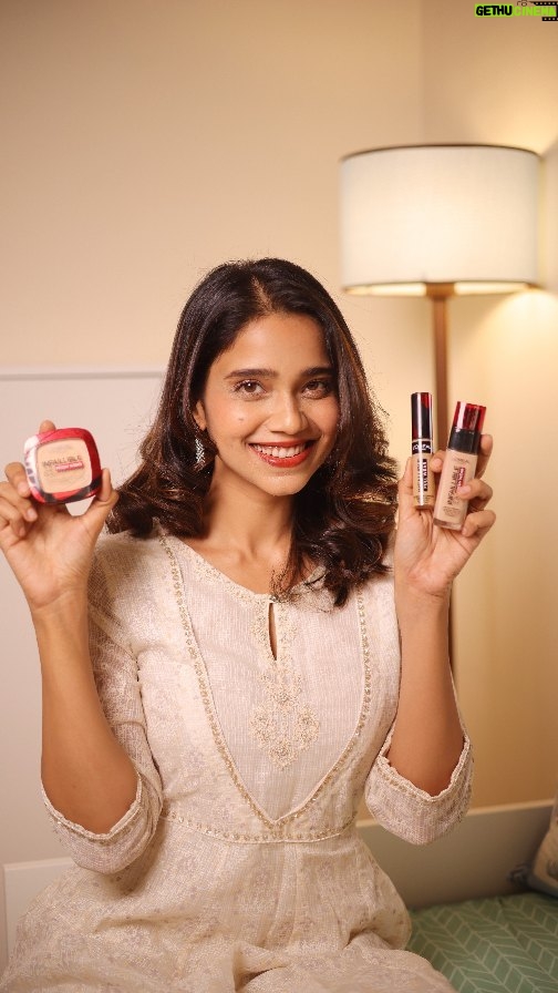 Bhagyashree Limaye Instagram - #Ad This festive season, worry no more about those frequent touch ups as @lorealparis presents an Infallible Range to keep your make up flawless and intact throughout the day!! These products have won my heart! Considering the amount of times I have to be out on the shoots and requiring those frequent touch ups due to the lights and humidity was a big task but not anymore! It's all about long lasting and high performance make-up! Let's get our Infallible Mode On!! :) #|nfallibleModeOn #nfallibleRange #LongWear #HighPerformance #FestiveMakeup #LorealParis #LorealParislndia @lorealparis