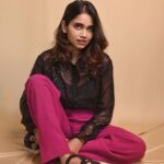 Bhagyashree Limaye Instagram - And that's it for pink and black 🍭 📷 @sarrikaaaaaa #love #blackandpink #ootd