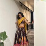 Bhagyashree Mote Instagram - Full colourful!🌈😁 . . . #look #garba #love #dance #enthusiast