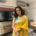 Bhagyashree Mote Instagram - Festive vibes!✨ Happy Diwali from me and mine!❤️ . . . #diwali #brightness #light #celebration #festival #ready #feels