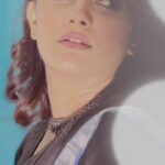 Bhagyashree Mote Instagram - Forever Saree affair with Bindi!💣 . . . #saree #look #trending #function #event #premier #movie #trending #fun #traditional #dressup #love #work Glam team @kakali_das_photography @Sonugupta9588 @shamima_84