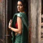 Bhagyashree Mote Instagram - Longing to meet!🪭🪟