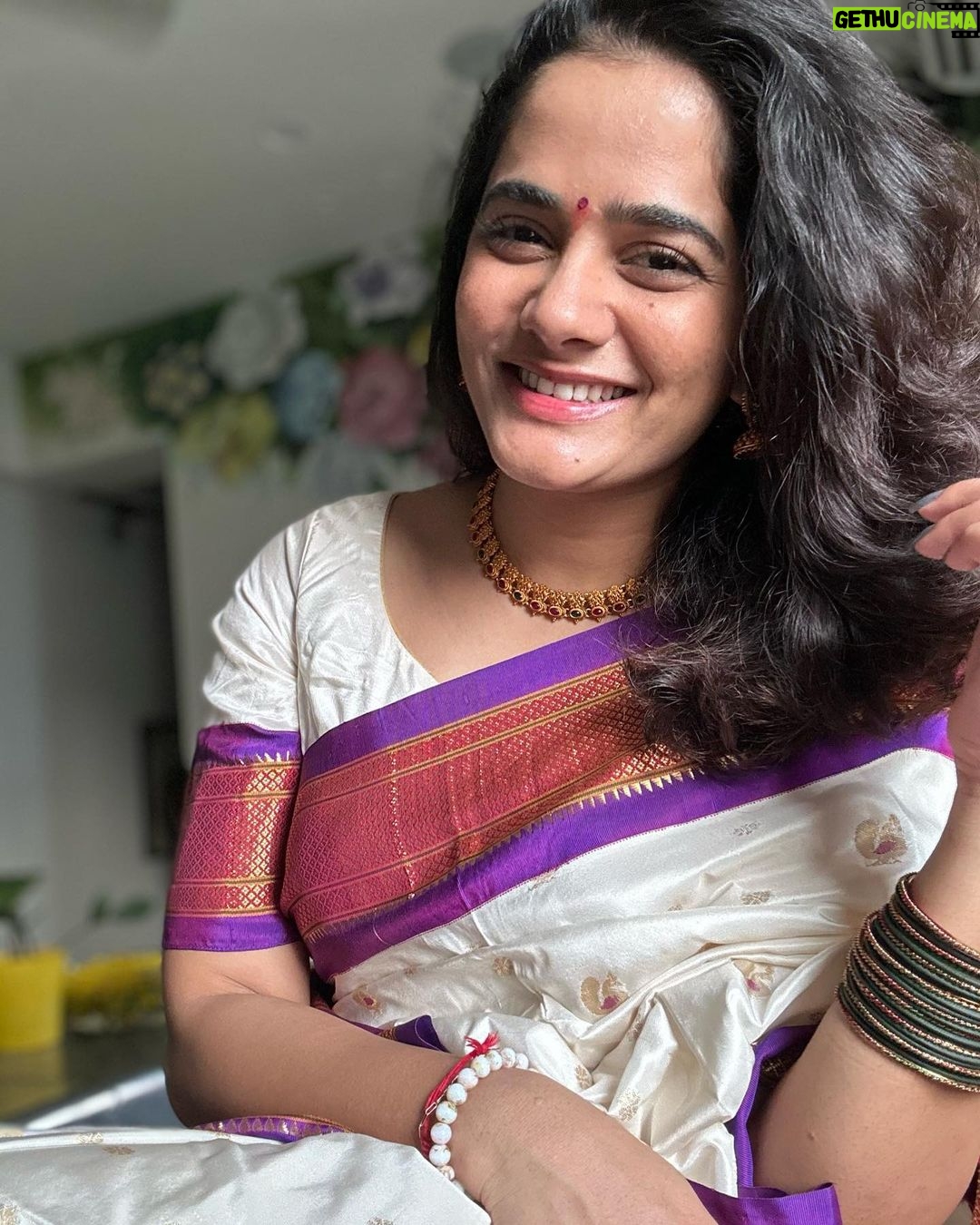 Bhagyashree Mote Instagram - दसरा व विजयादशमीच्या हार्दिक शुभेच्छा!☘️🌼