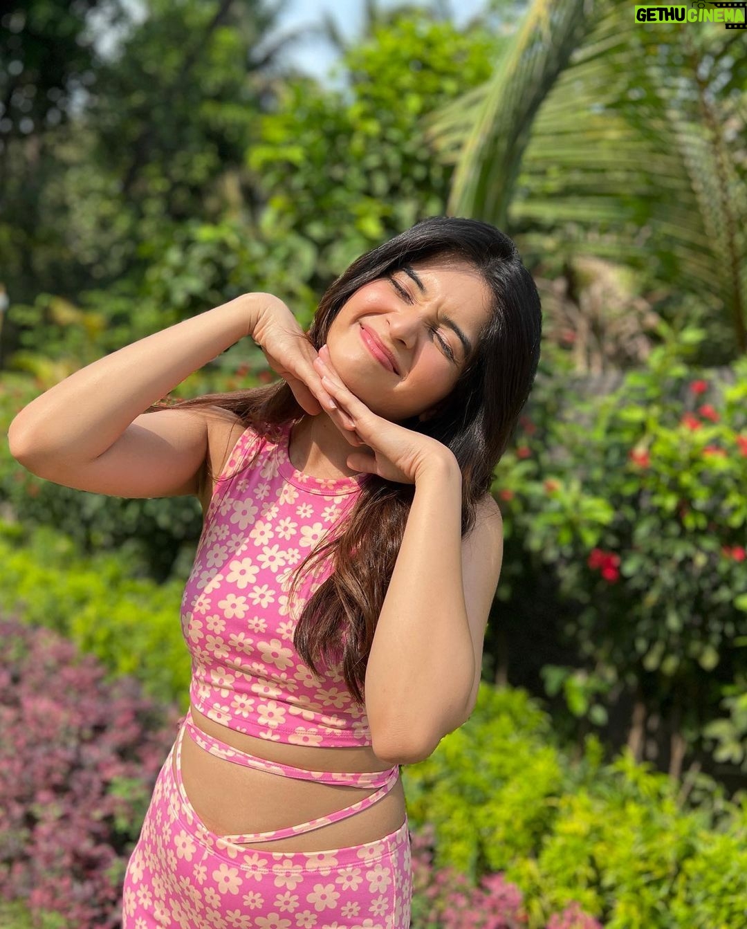 Bhavika Sharma Instagram - In my moment💕 Alibag