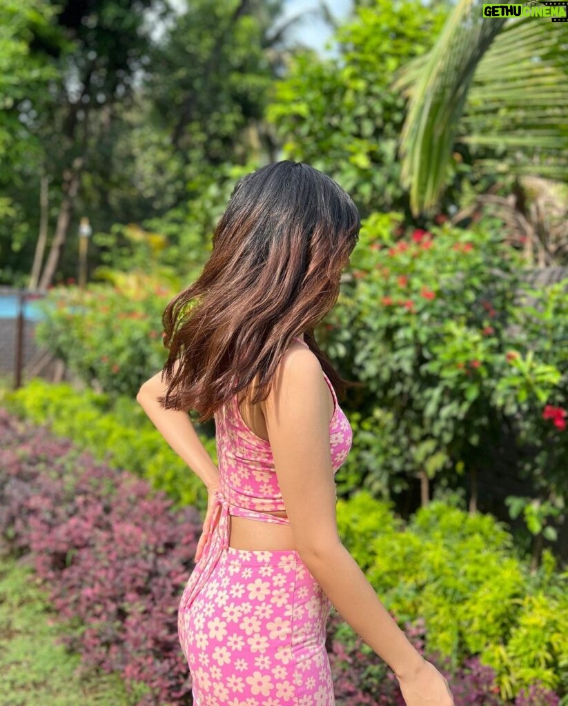 Bhavika Sharma Instagram - In my moment💕 Alibag