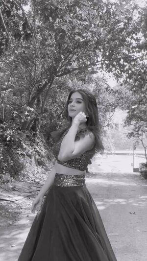 Bhavika Sharma Instagram - Happy Diwali✨🪔

#réel #diwali