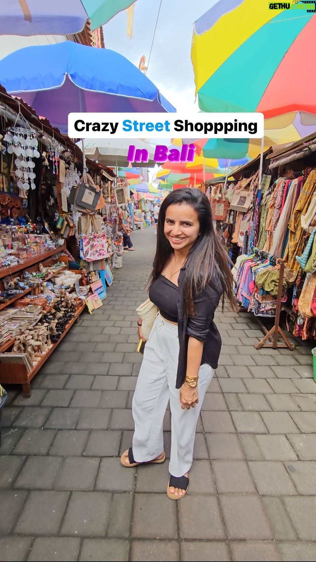 Bhavini Purohit Instagram - Best Street shopping in Bali you can’t miss | . Watch mine n @dhavalmavreck Highlights for more details or comment . #influencer #street #shopping #cheap #bali #balilife #travel #couple #shop #balitrip #trend #bhavinipurohit