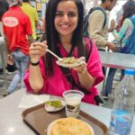 Bhavini Purohit Instagram - Delhi food >> swipe to know what all we ate 😍 . @dhavalmavreck took to the best n famous places in Delhi for food♥️ . #influencer #food #foodporn #crazy #madness #travel #addict #bhavinipurohit