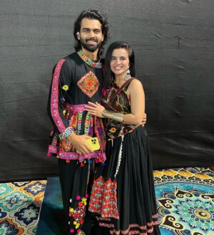 Bhavini Purohit Instagram - He Halooo 😍💃
.
Wearing @loveandlabelsbyhemakshii 
.
#influencer #navratri #dandiya #navratrispecial #garba #couple #crazy #dance #trend #bhavinipurohit