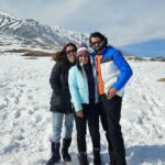 Bhavini Purohit Instagram - The best things in life are the people you love,the places you go and the memories you make 🫶🏻 #bestsquad . Location: Gulmarg, Srinagar ❄️ . #influencer #travel #trending #best #babe #sister #traveler #fun #memories #kashmir #srinagar #snow #life #devoleena #dhaval4bhavini #bhavinipurohit Gulmarg, Kashmir