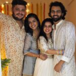 Bhavini Purohit Instagram - #TuborgWaliDiwali with all this patakas ♥️ @tuborg . Celebration with #TuborgWaliDiwali #tuborgicedraft #whynot #tuborgzerosoda #opentomore
