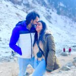 Bhavini Purohit Instagram - With you,it’s different 🫶🏻 . Location: Pahalgam, Srinagar . #influencer #couple #travel #love #babe #couplegoals #madness #trending #kashmir #dhaval4bhavini #bhavinipurohit